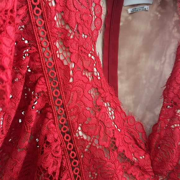 Saylor RED dress - Picture 6 of 7